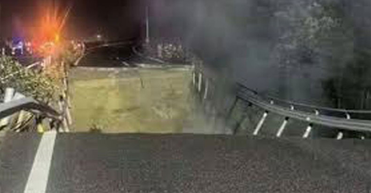 দক্ষিণ চীনে সড়ক ধসে ১৯ জন নিহত