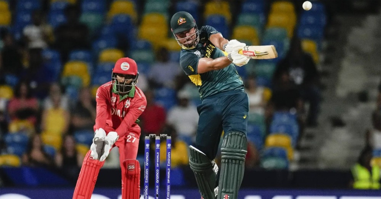ওমানকে ১৬৫ রানের লক্ষ্য দিলো অস্ট্রেলিয়া