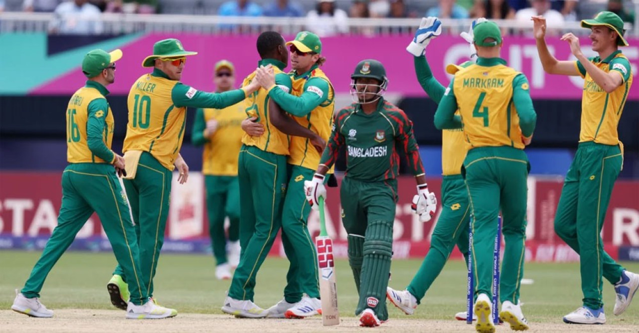 তামিম-লিটনের পর সাকিবও বাউন্সার বলে উইকেট বিলিয়ে আসলেন