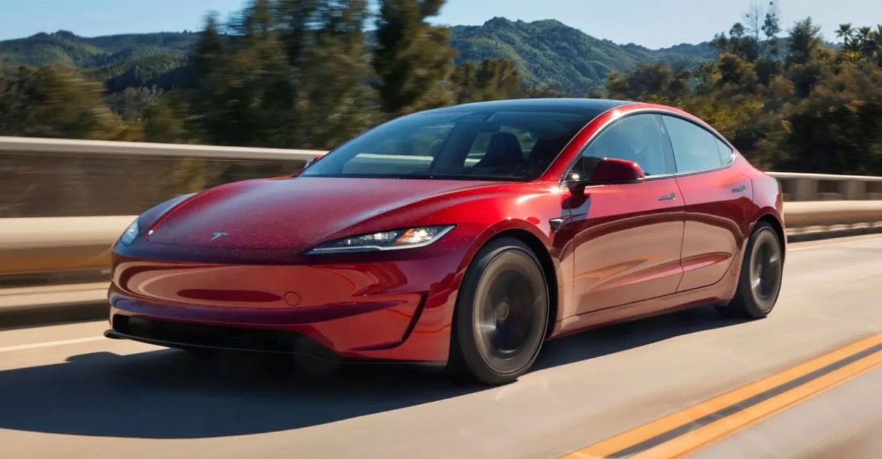 Tesla Model 3 Not Yet Launched in India, But Still a Hot Topic – Price, Features & Performance Explained