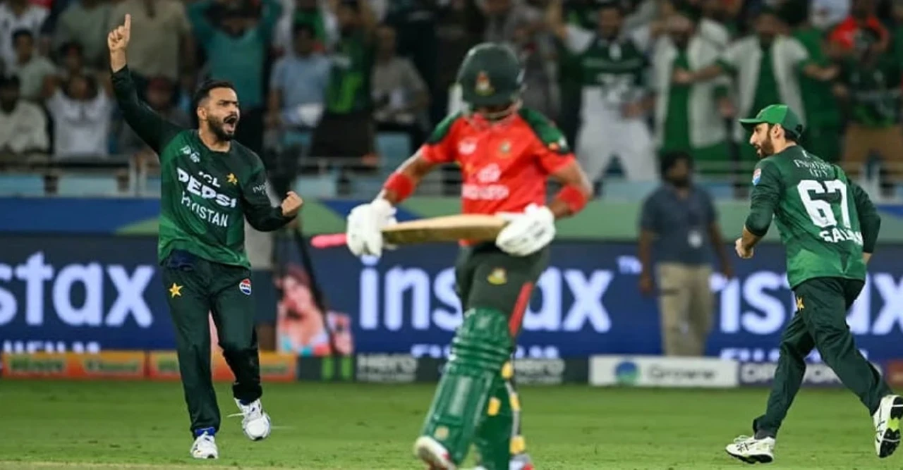 ব্যাটিং ধাক্কায় এশিয়া কাপ থেকে বিদায় বাংলাদেশের, পাকিস্তানের কাছে মাত্র ১১ রানে হার