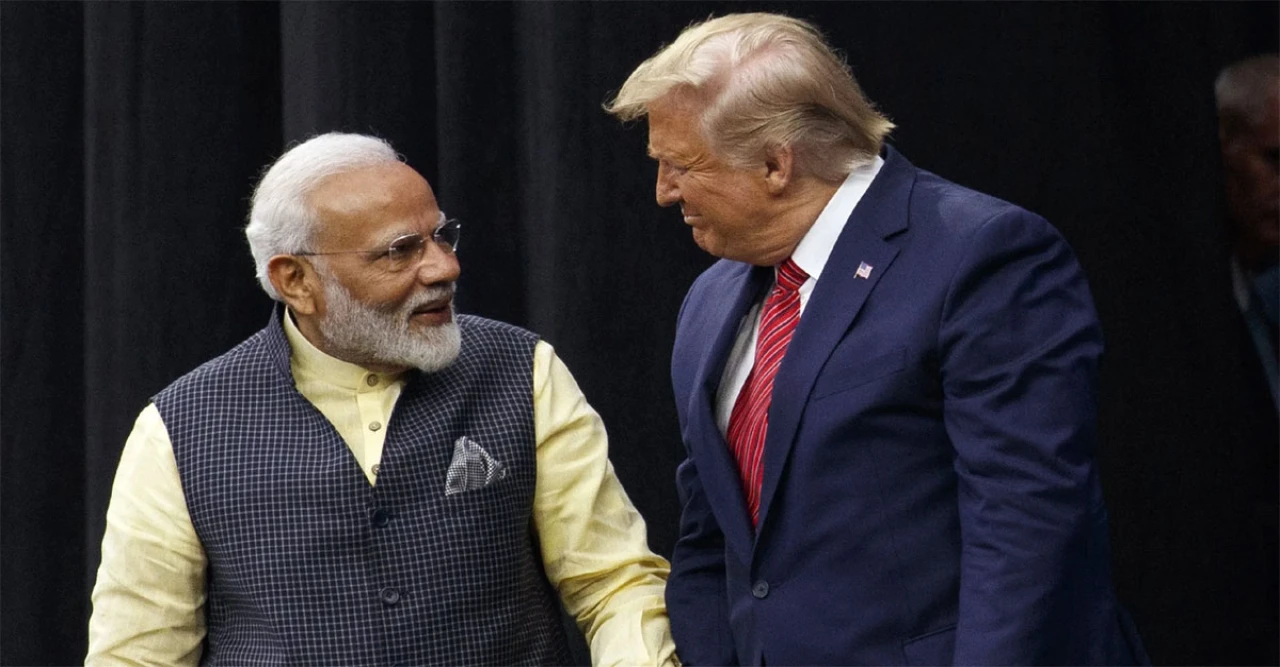 রুশ তেল কেনা বন্ধে রাজি মোদি! ট্রাম্পের বিস্ফোরক দাবি ঘিরে তোলপাড় শুরু