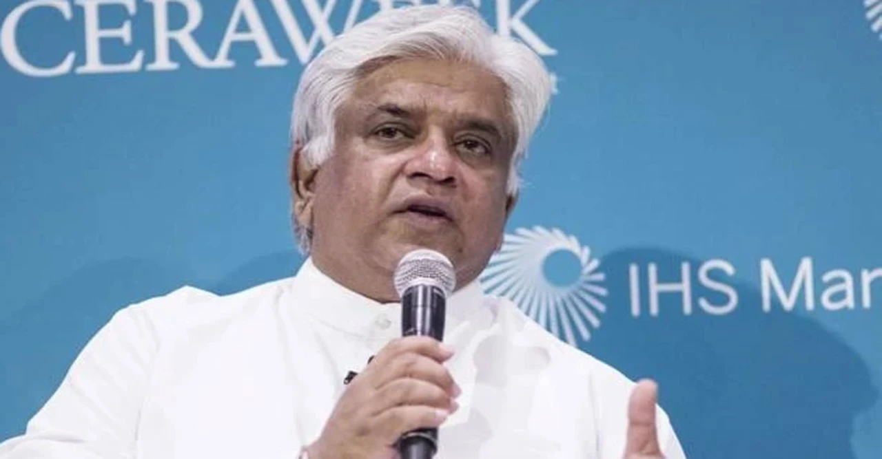 রানাতুঙ্গার বিস্ফোরক মন্তব্য: “প্রতিভা আছে, কিন্তু মাথা খাটিয়ে খেলার ক্ষমতা নেই শ্রীলঙ্কানদের” — দল ও বোর্ড নিয়ে তোপের কেন্দ্রে লঙ্কার কিংবদন্তি