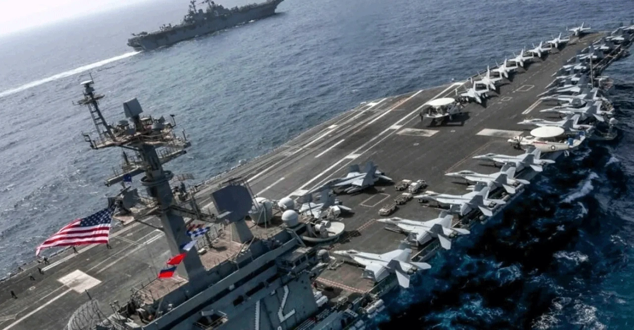 খামেনির ডুবানোর হুমকি, ৫০ যুদ্ধবিমান পাঠাল যুক্তরাষ্ট্র—যুদ্ধ কি সময়ের অপেক্ষা?