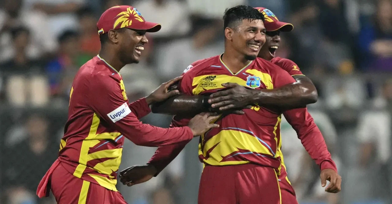 হেটমায়ারের ঝড়ে উড়ল জিম্বাবুয়ে, ১০৭ রানের জয়ে ফিরল ‘আসল’ ওয়েস্ট ইন্ডিজ বিশ্বমঞ্চে