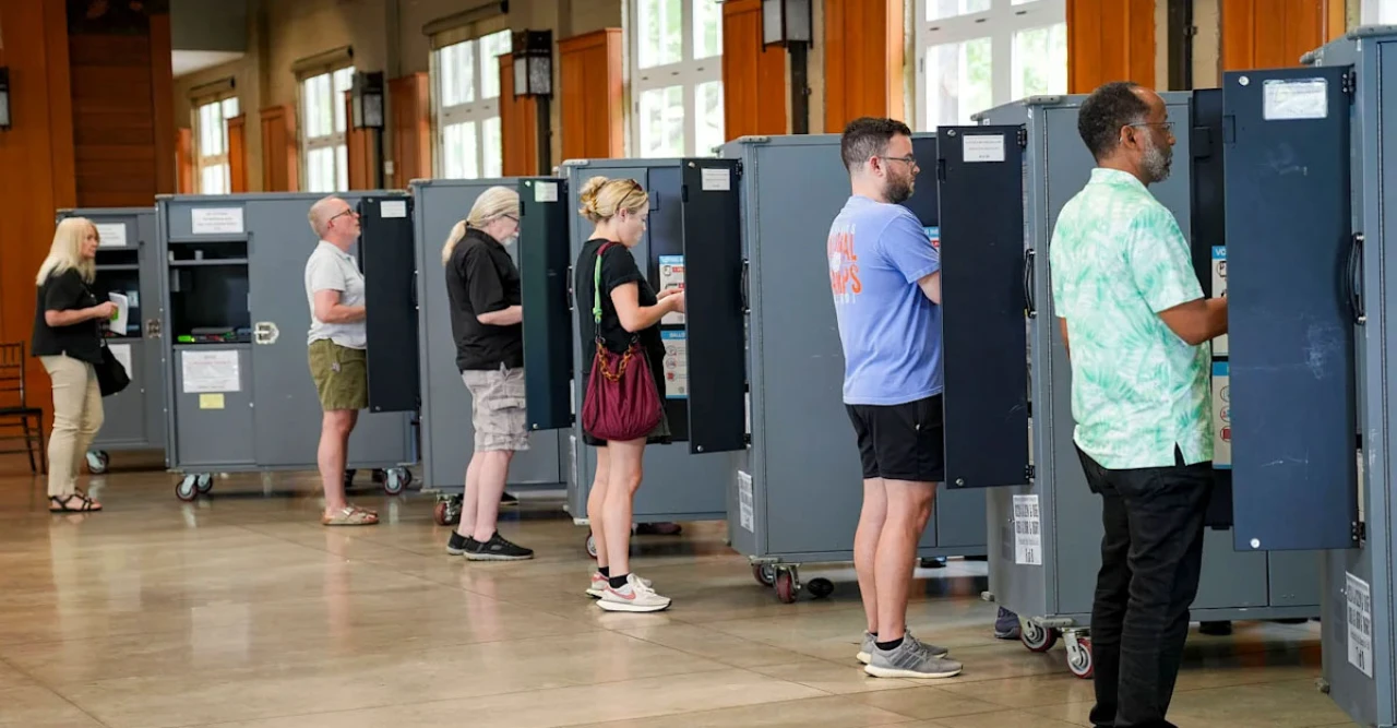 Trump Endorsement Faces Critical Test in Georgia Senate Runoff as Republicans Choose Ossoff Challenger