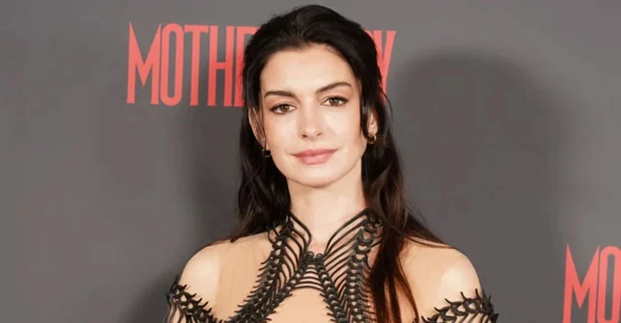 Anne Hathaway’s Secret Pregnancy Caps a Blockbuster Year as ‘Devil Wears Prada’ Sequel Looms