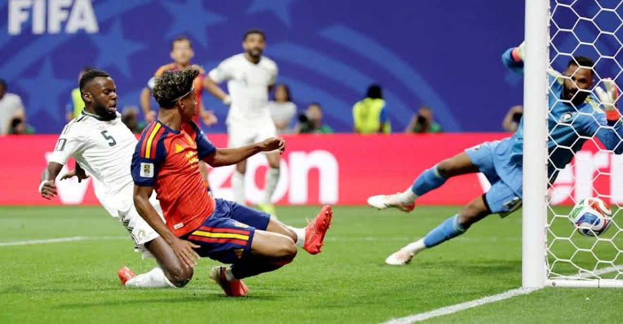 Spain’s Strike Surge: 4-0 Rout of Saudi Arabia Signals Title Intent at World Cup