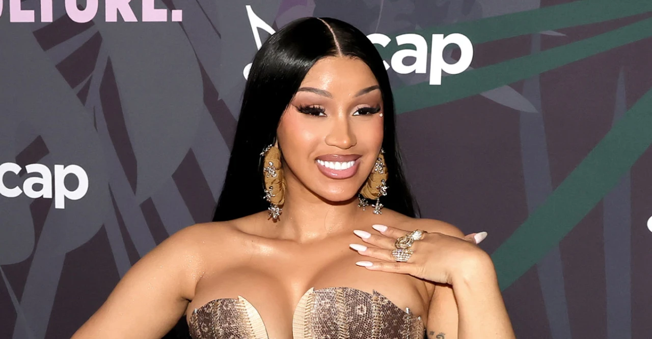 Cardi B Blasts Blogger Over Shocking Claim That Man Knocked Out Her Tooth: 'That Never Happened'