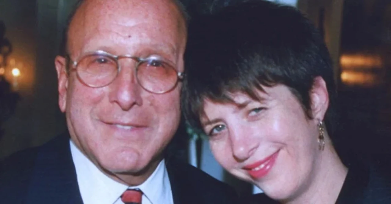 Legendary Music Exec Clive Davis Dies at 94: Diane Warren Leads Tributes, ‘It Felt Like Losing My Father’