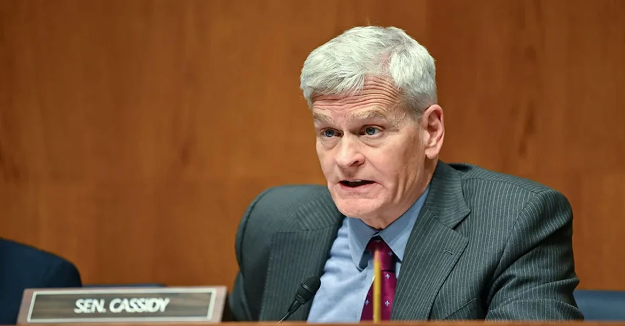 Outgoing Senator Proposes $1.5 Trillion 'Big Idea' to Avert Social Security Crisis Before Term Ends