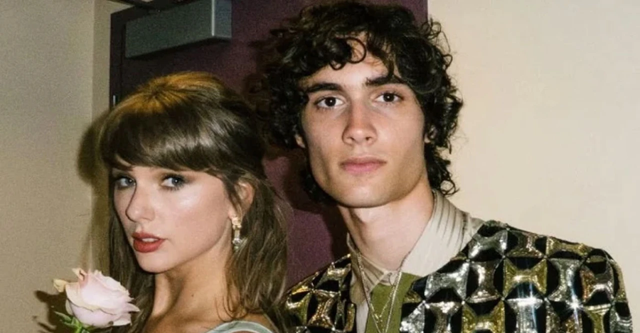 Sombr Recalls the ‘Crazy’ Pressure of Hand-Picking Taylor Swift Songs for Her Hall of Fame Induction