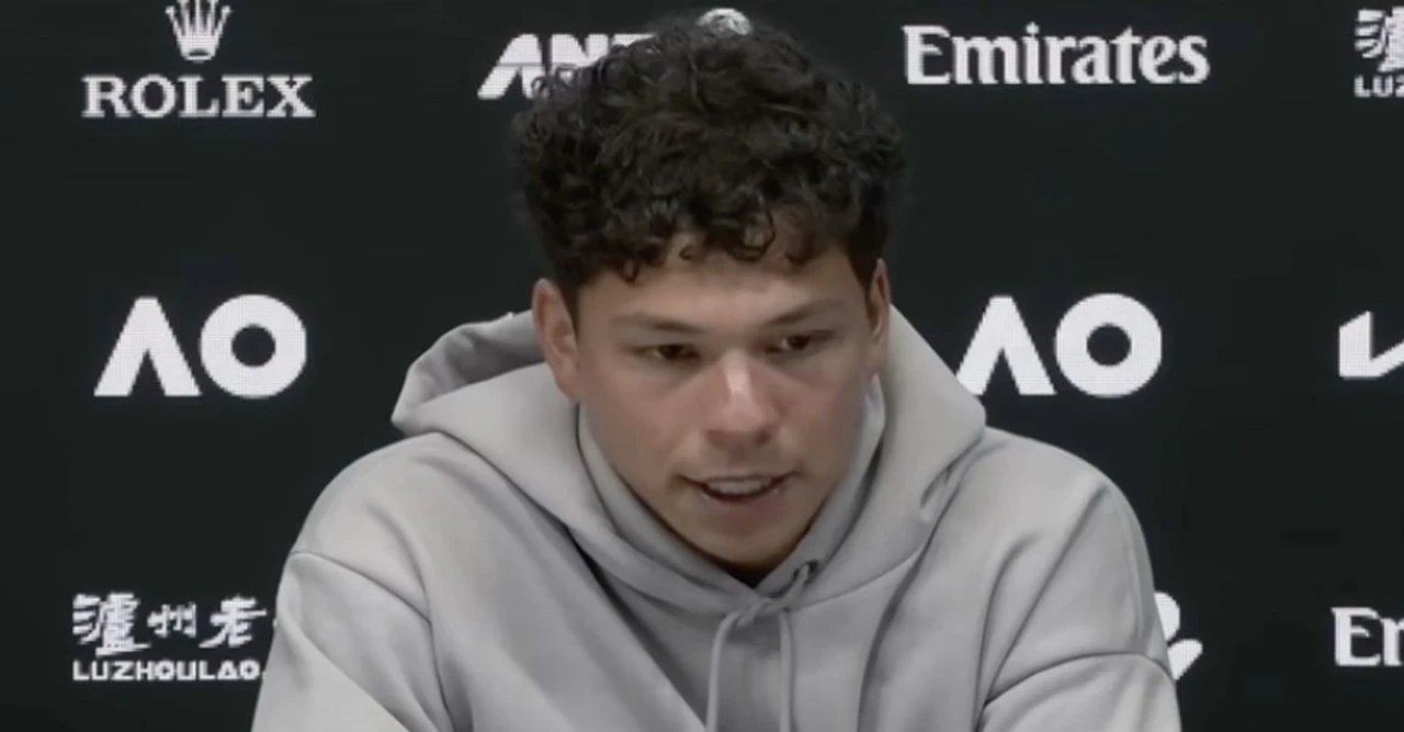 Ben Shelton's Powerful 146 MPH Serve Accidentally Strikes Ball Kid During Wimbledon First-Round Match