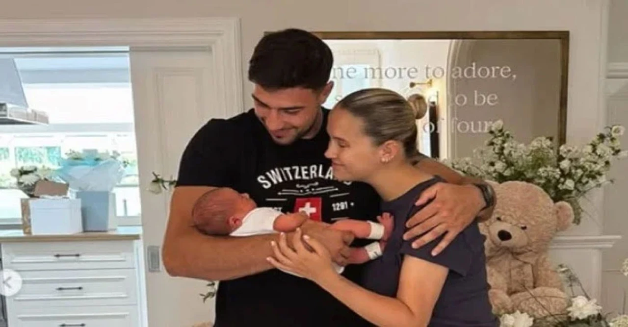 Midnight Feeds and High Heels: Molly-Mae Hague Shares Candid Newborn Reality with Baby Midas
