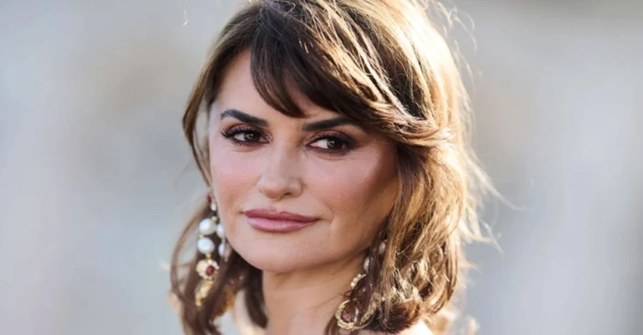 Penélope Cruz Says Bad Bunny Helped Her Earn "Cool Mom" Status from Her Kids