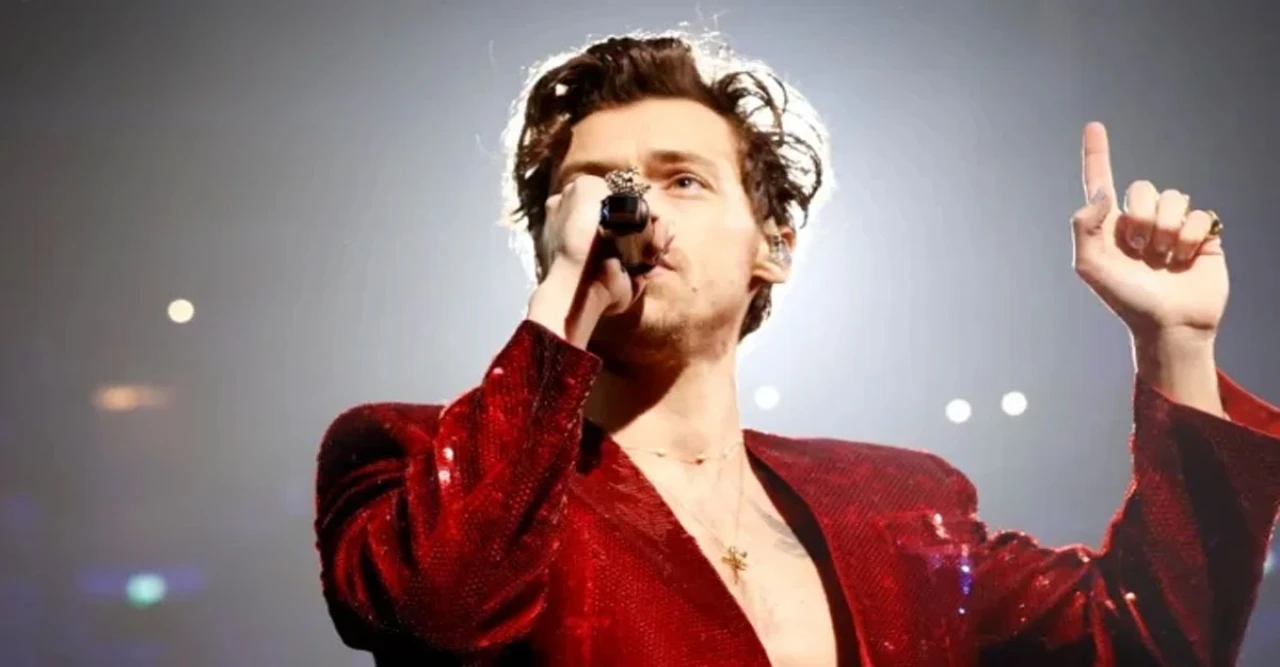 Harry Styles Pays Heartfelt Tribute to One Direction Bandmates During Historic Wembley Residency Finale