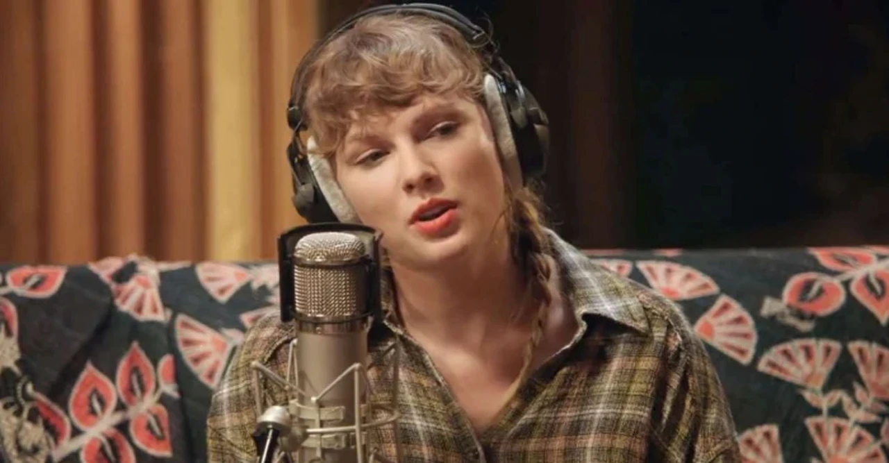 Taylor Swift Planning Return to Studio Amid Wedding Bliss With Travis Kelce