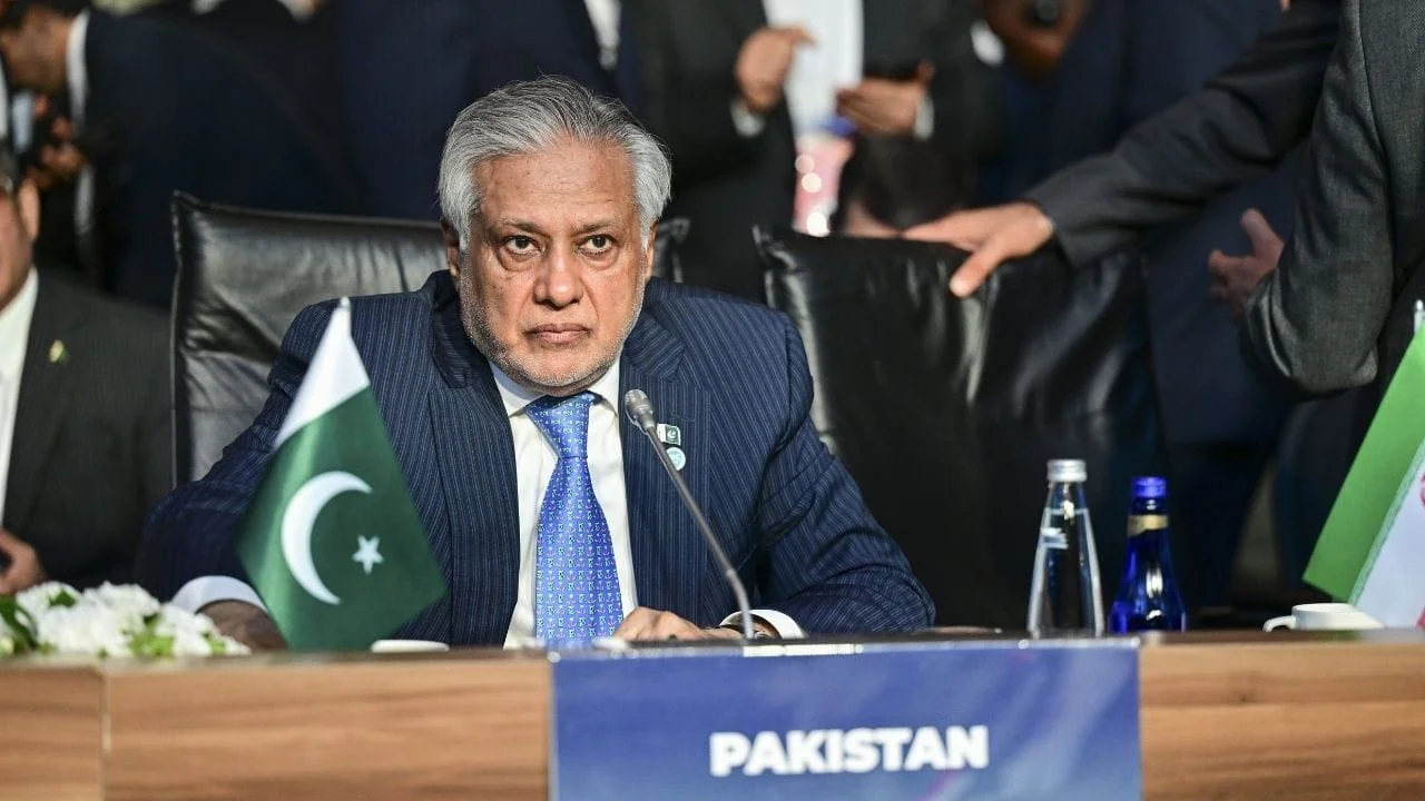 Pakistan: The relative of the Deputy Prime Minister of Pakistan exposed! 2 foreign young women arrested on charges of gang rape