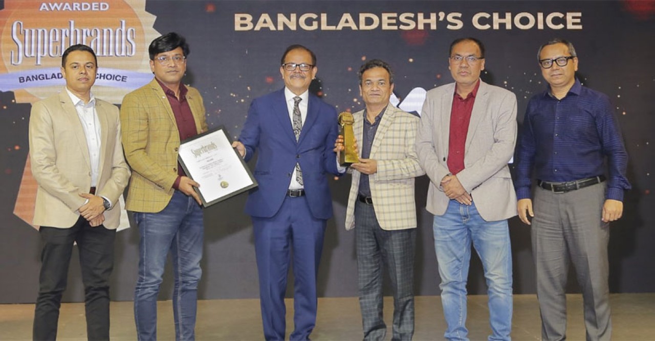 টানা দ্বিতীয়বার আন্তর্জাতিক সুপারব্র্যান্ড অ্যাওয়ার্ড পেলো ওয়ালটন