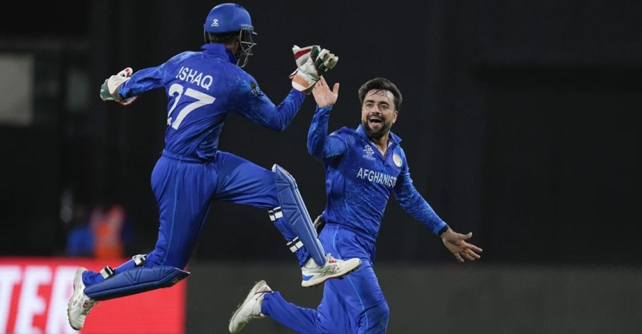 বাংলাদেশকে কাঁদিয়ে সেমিতে আফগানিস্তান
