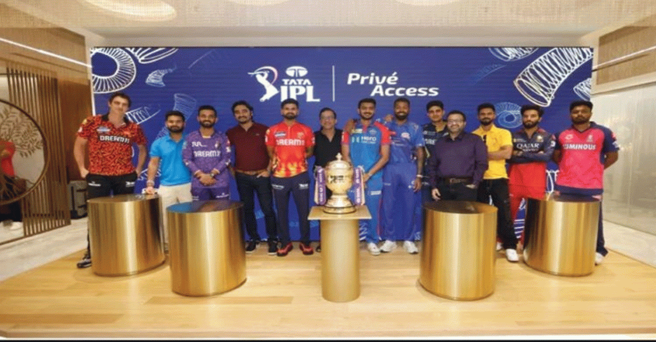 আজ মাঠে গড়াচ্ছে আইপিএল, জমকালো উদ্বোধনীতে মাতবে কলকাতা