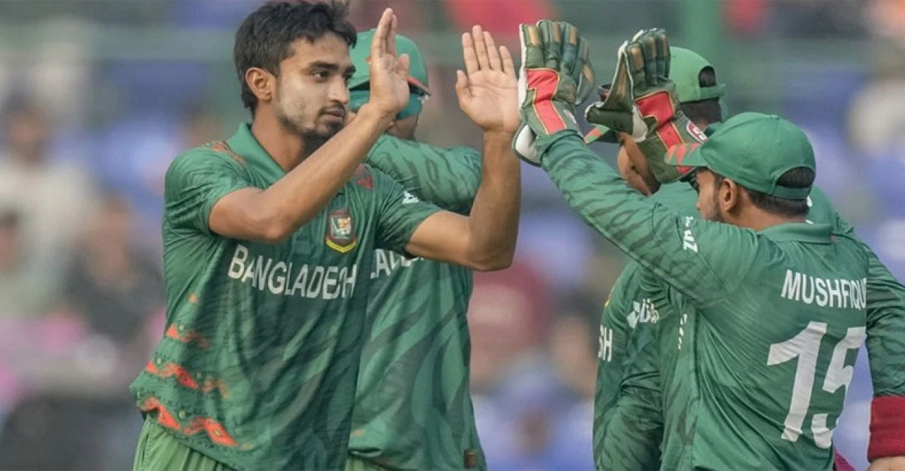 দ্বিতীয় আঘাত তানজিম সাকিবের