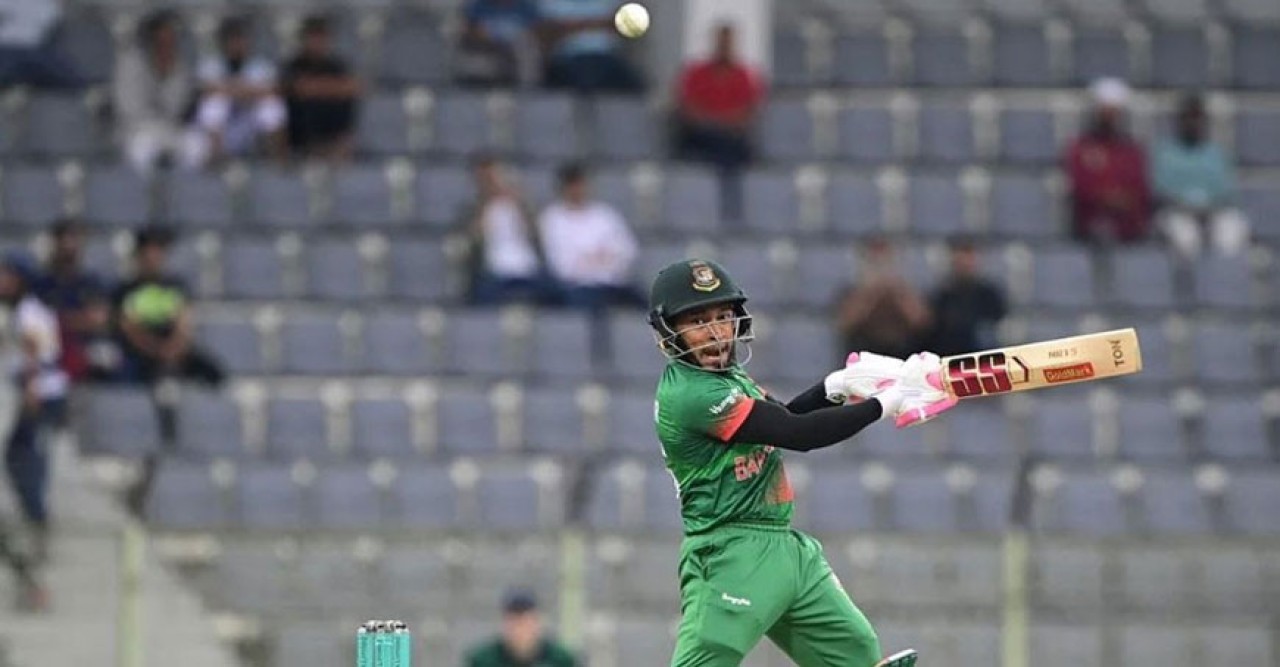 ক্যারিয়ারের দ্রুততম সেঞ্চুরি পেলেন মুশফিক