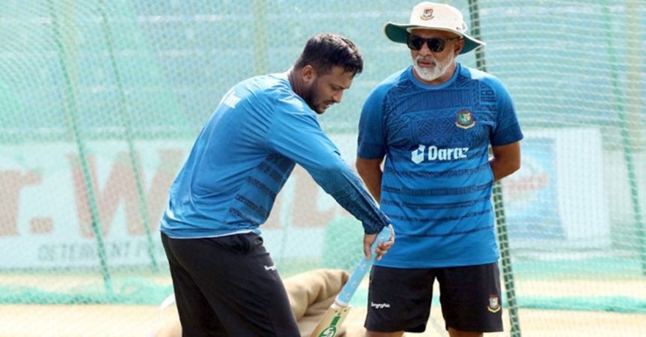 আইপিএলে অংশ নিলে খেলোয়াড়দের স্কিলে উন্নতি হবে: হাথুরুসিংহে