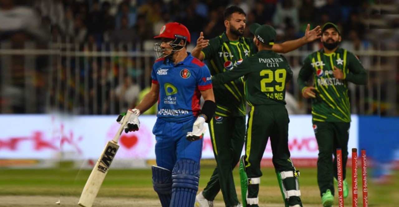 আফগানদের বিপক্ষে পাকিস্তানের সান্ত্বনার জয়
