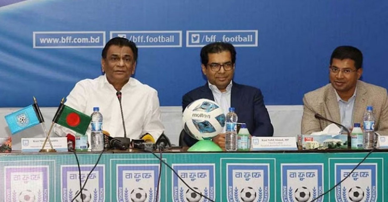 নিষিদ্ধ সোহাগকে নিয়ে বাফুফের কর্তারা মুখ খুলতে  চান না