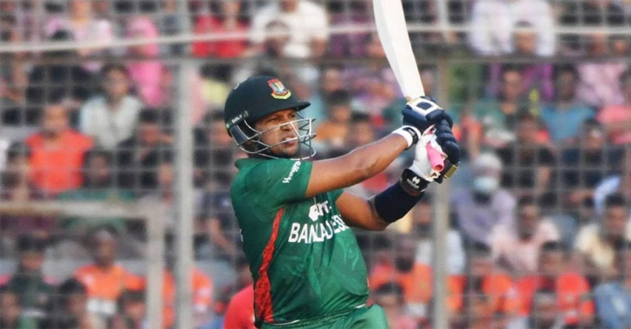 অভিষেক ম্যাচ রাঙাতে পারলেন না রনি তালুকদার