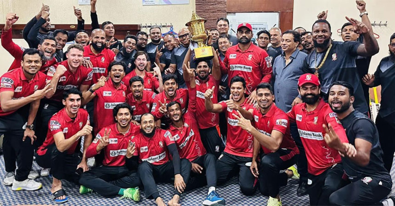 বিপিএলের শিরোপা মুশফিক ও মাহমুদউল্লাহকে  উৎসর্গ করলেন তামিম ইকবাল