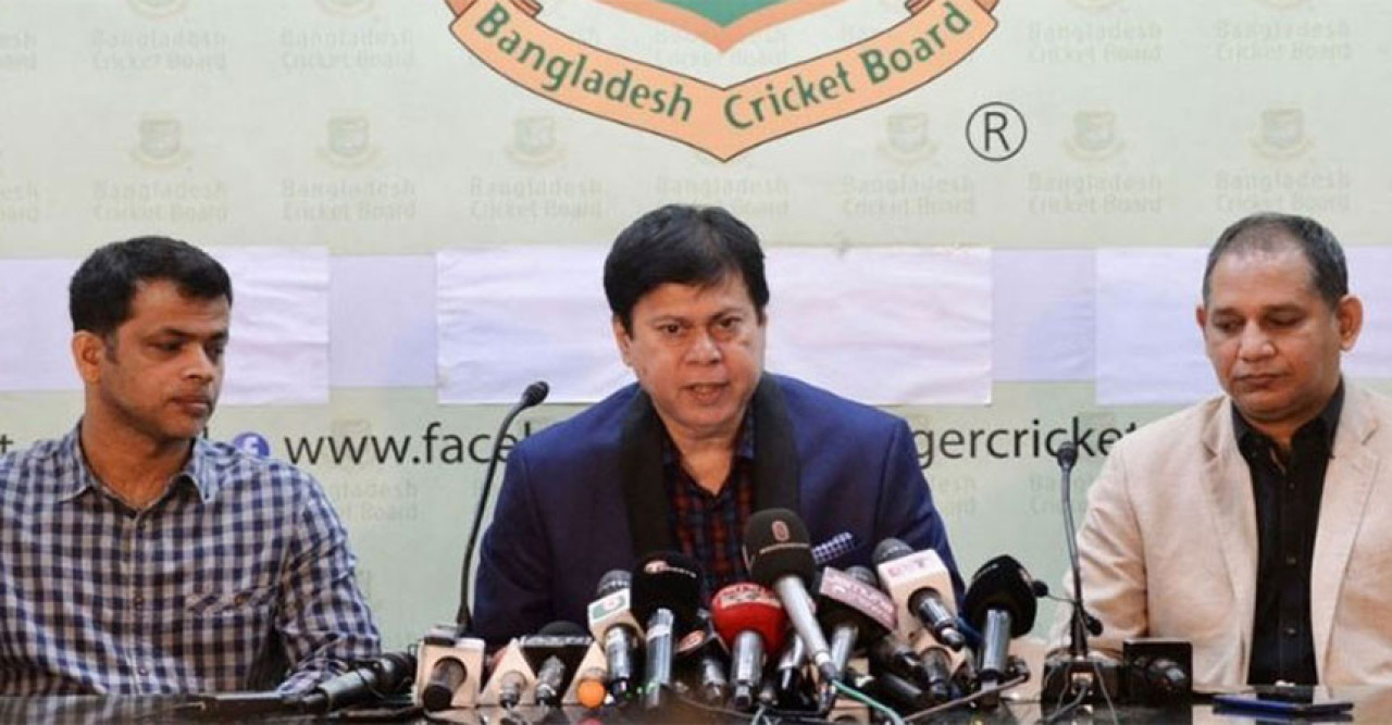 শুরুতেই তদন্ত কমিটির কাঠগড়ায় নির্বাচক প্যানেল