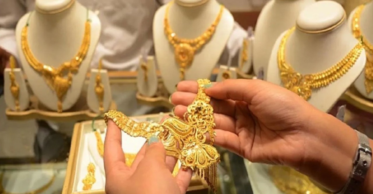Gold & Silver Prices Soar This Raksha Bandhan: Check Delhi’s Latest Rates for August 10, 2025!