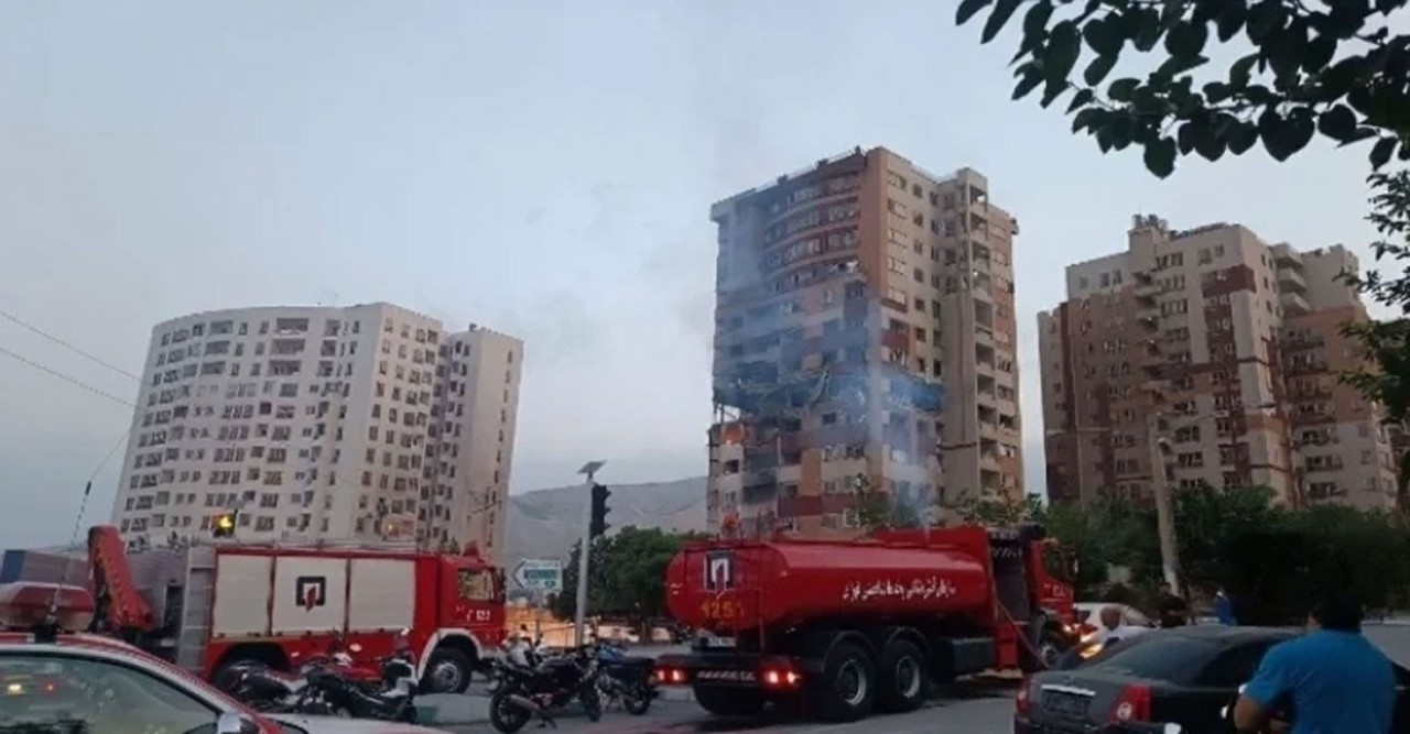 ইরানের বেসামরিক এলাকায় ধারাবাহিক হামলা চালাচ্ছে ইসরাইল, নিহত অন্তত ৬০