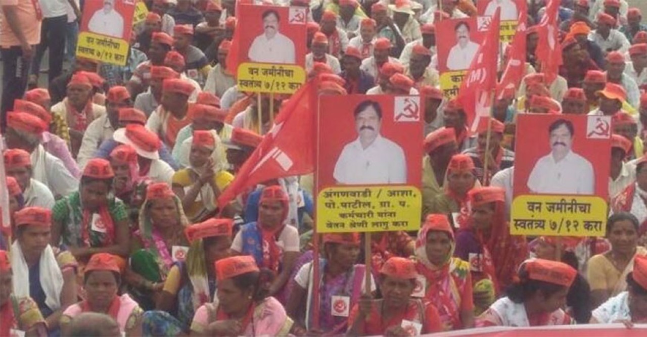 ভারতে ফসলের কম দাম, ক্ষতিপূরণ দাবিতে কৃষকদের পদযাত্রা