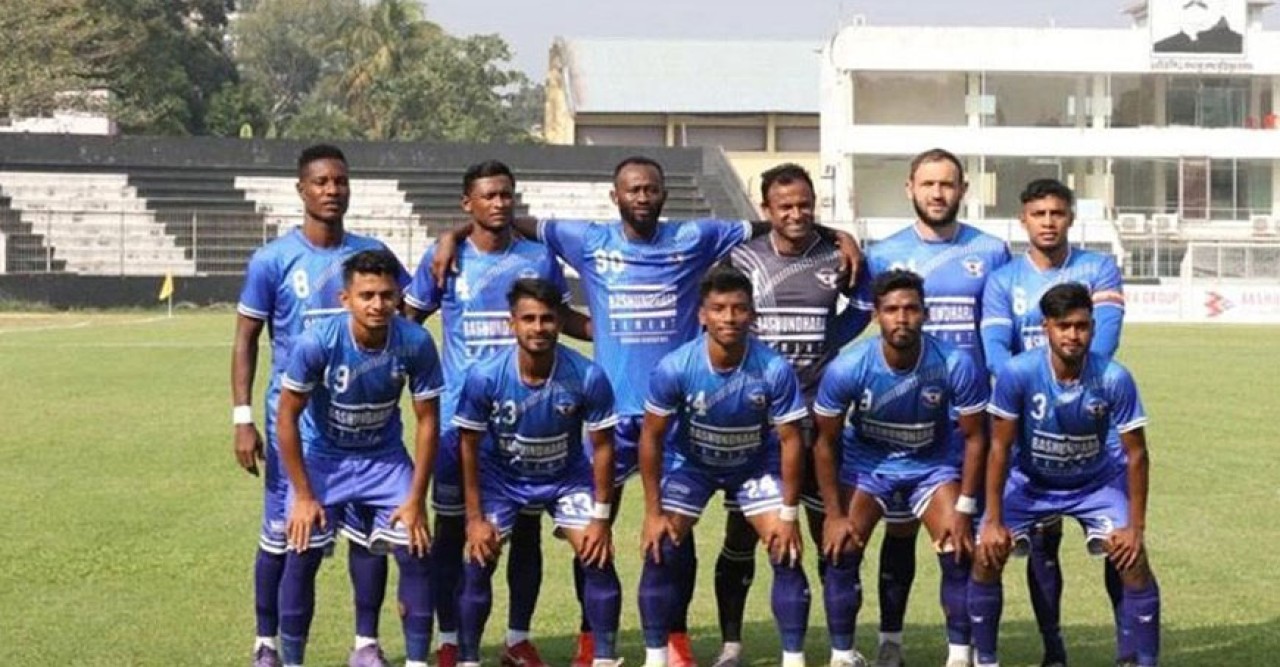অনেক কষ্টের জয়ে শেখ রাসেল স্বাধীনতা কাপ ফুটবলের ফাইনালে উঠেছে।