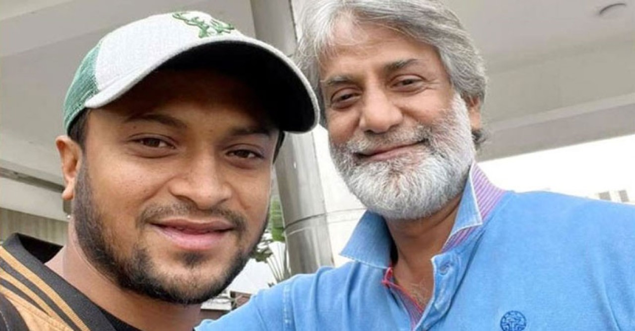 দেশে ফিরেই টিম হোটেলে সাকিব