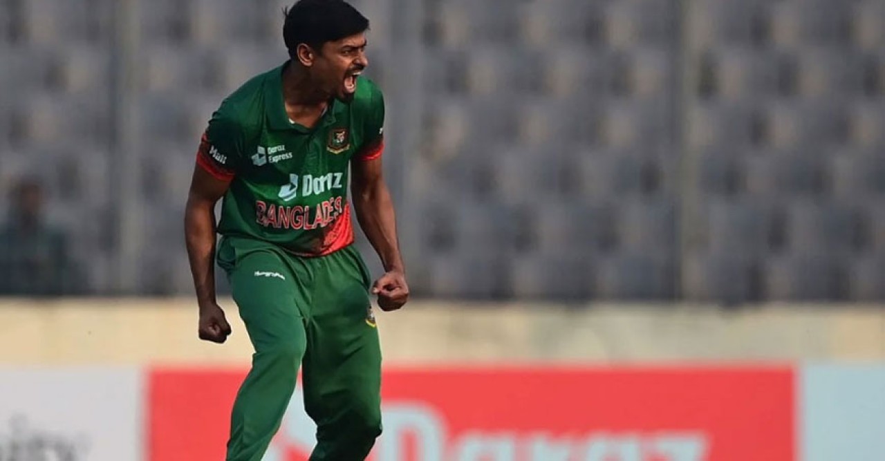 তাসকিন, মিরাজের পর উইকেট পেলেন তাইজুল