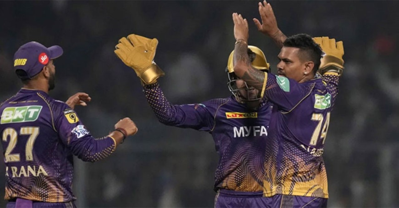 ঘরের মাঠে ব্যাঙ্গালুরুকে হারিয়ে জয়ে ফিরলো কলকাতা