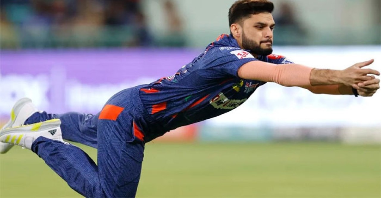 এখানে আইপিএল খেলতে এসেছি, কারও গালি শুনতে নয়: নাবিন-উল-হক
