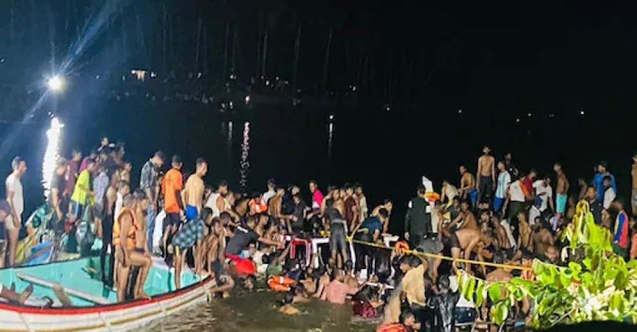 কেরালা রাজ্যে হাউসবোট ডুবে ২২ জনের মৃত্যু