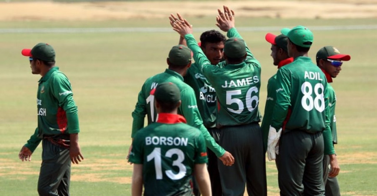 বাংলাদেশকে টানা দুই ম্যাচে হারালো পাকিস্তান
