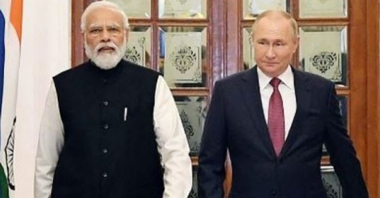 মোদিকে ফোন, ভারতে আসছেন না পুতিন