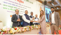 Walton awarded 'Gold Trophy' in DITF-24