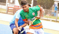 হকি লিগ কাপ পারফরম্যান্সের পুরস্কার পেলেন তৈয়ব আলী