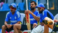 রোহিত শর্মার লক্ষ্য ২০২৭ বিশ্বকাপ! ফিটনেসে কাজের আল্টিমেটাম দিলেন দীনেশ কার্তিক
