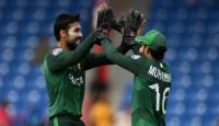 ‘রিজওয়ানকে অন্যায়ভাবে সরানো হয়েছে!’ পিসিবির সিদ্ধান্তে বিস্ফোরক মন্তব্য করলেন মোহাম্মদ আমির
