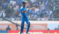 রানচি সেঞ্চুরির রহস্য ফাঁস! আশ্বিনের দাবি, 'কোহলি এখন টিমের সাথে ভ্রমণও করেন না'