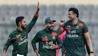 সাদাকাতের ঝড়ের পর বাংলাদেশের পাল্টা আঘাত, মিরাজের পর তাসকিন-রানায় ধাক্কা খেল পাকিস্তান ইনিংস